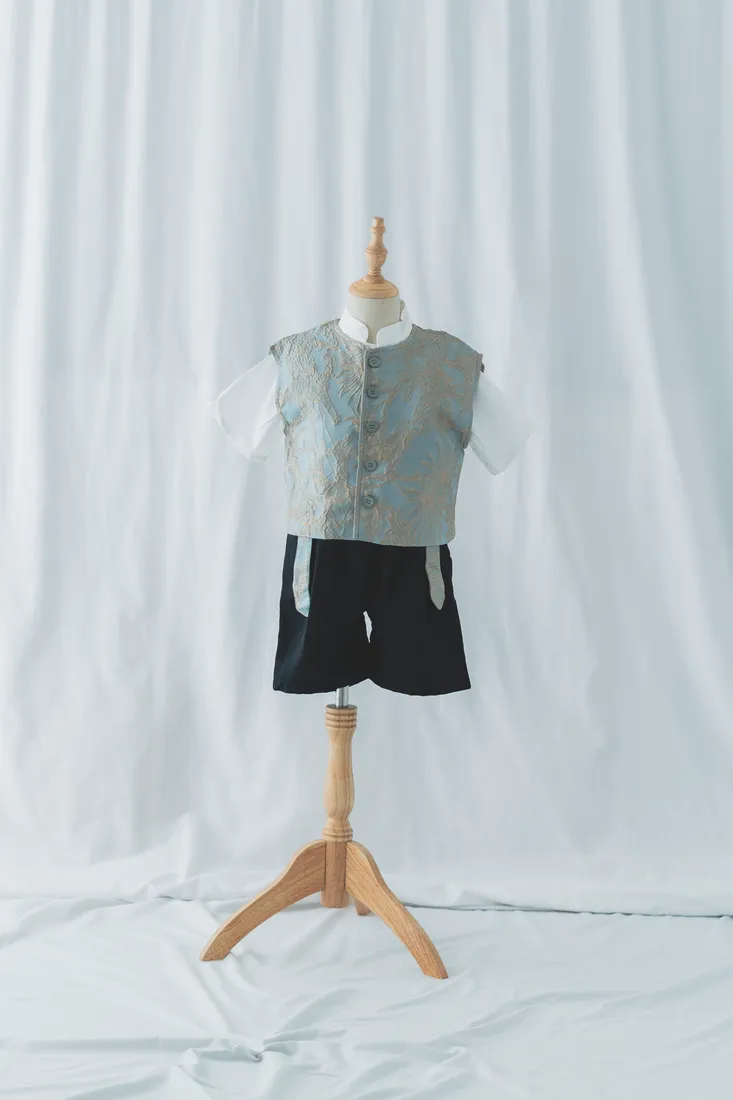 130cm 男の子 衣装 1